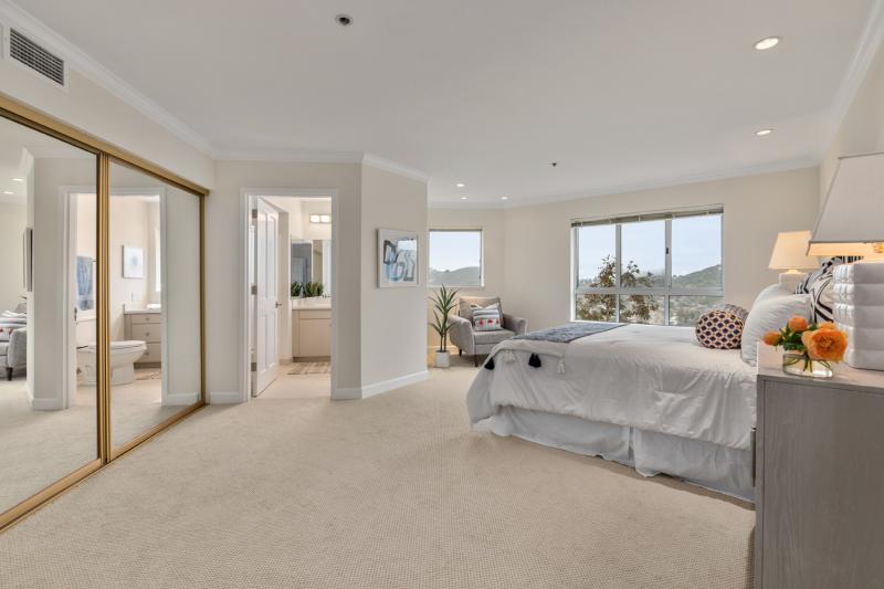 Type D – 1 Bed + Den, 2 Baths  #13