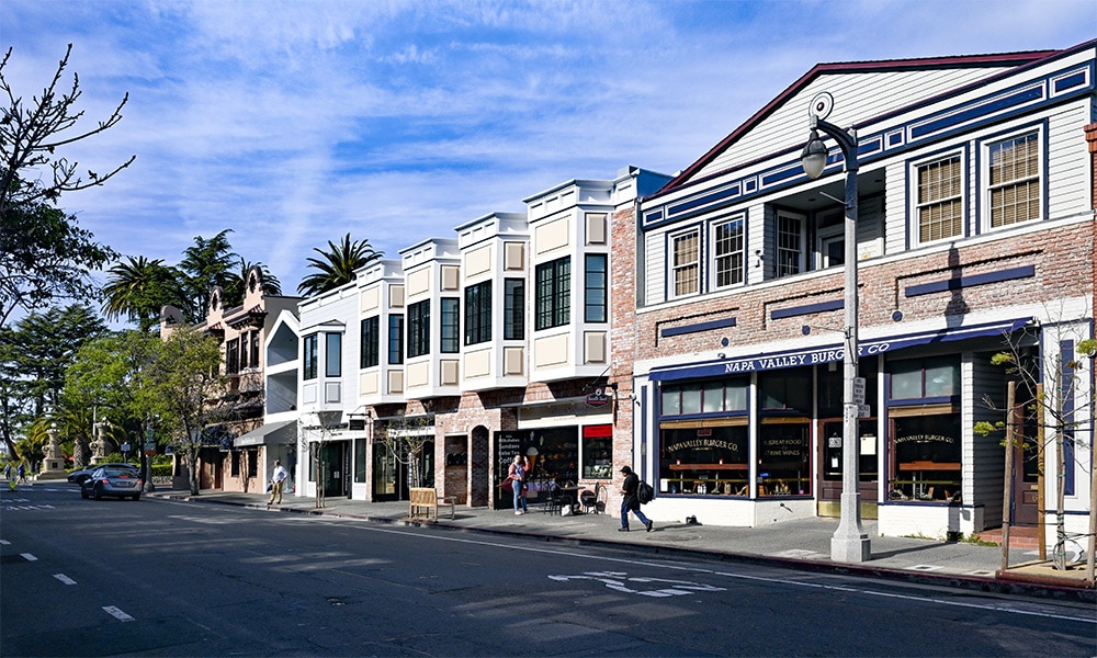 Walk Along Sausalito Main Street